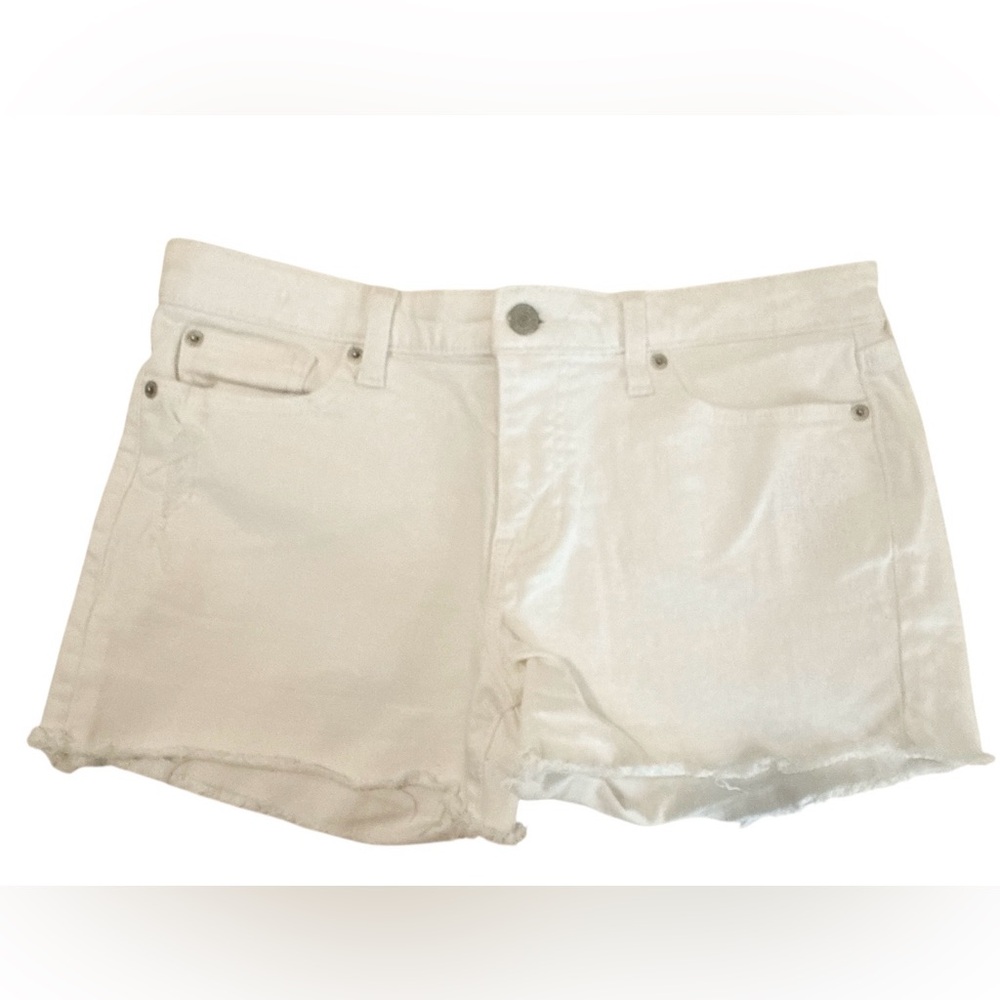 GAP Sexy Boyfriend White Denim Cutoff Shorts – Size 6R Distressed
